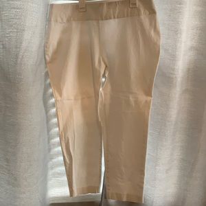 Crown & Ivy White Ankle Pants